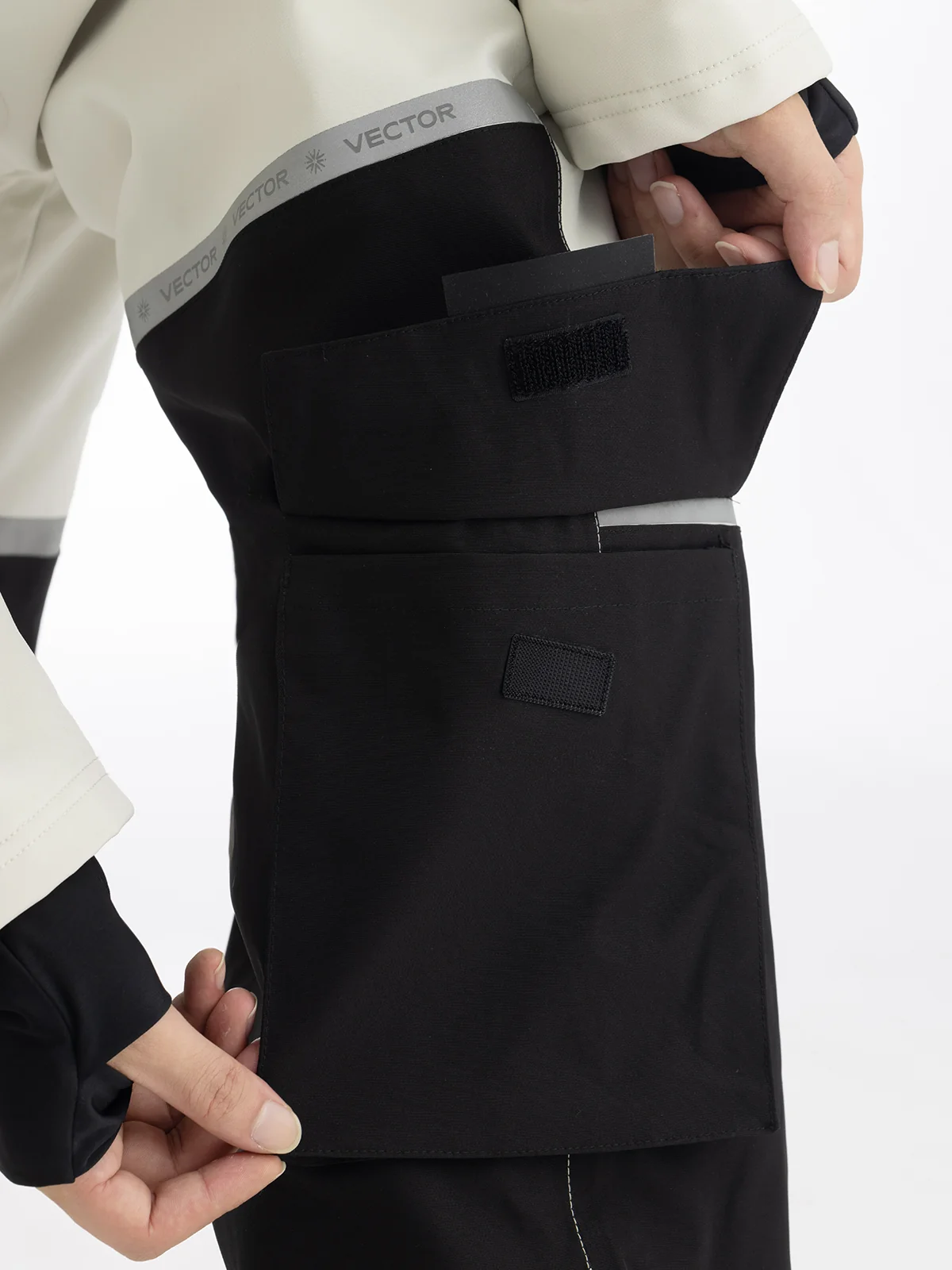 Men's Glow 2L Bib Pants - Image 9