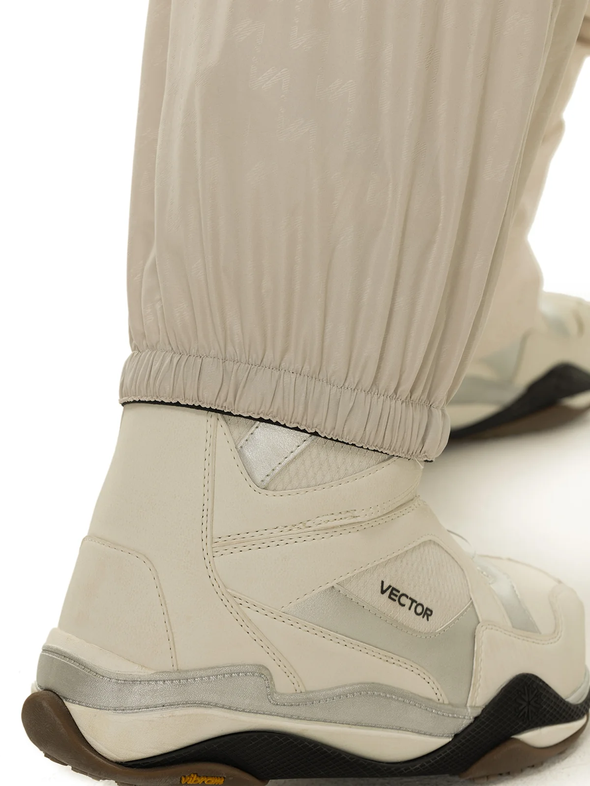 Men's Voyager 2L Knee-Padded Pants - Image 13