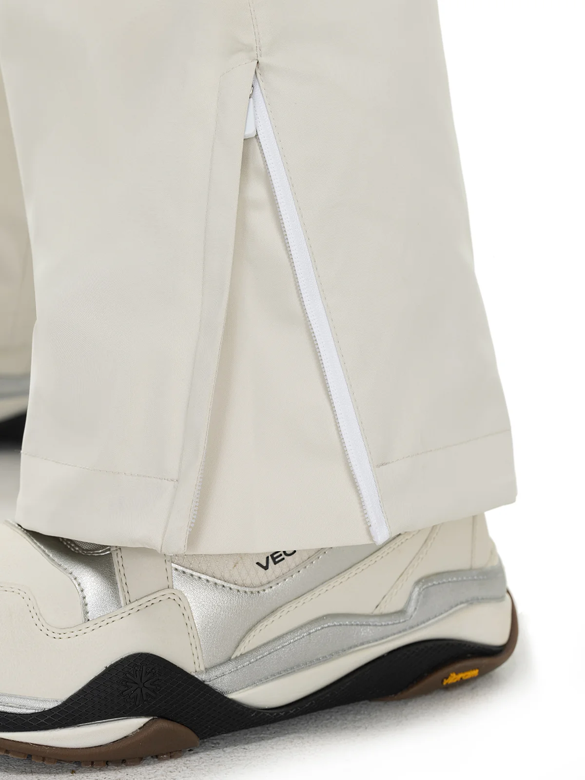 Men's Voyager 2L Knee-Padded Pants - Image 12