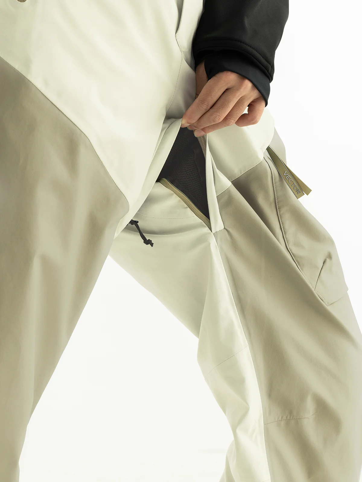 Women's VerteX 3L Bib Pants - Image 7