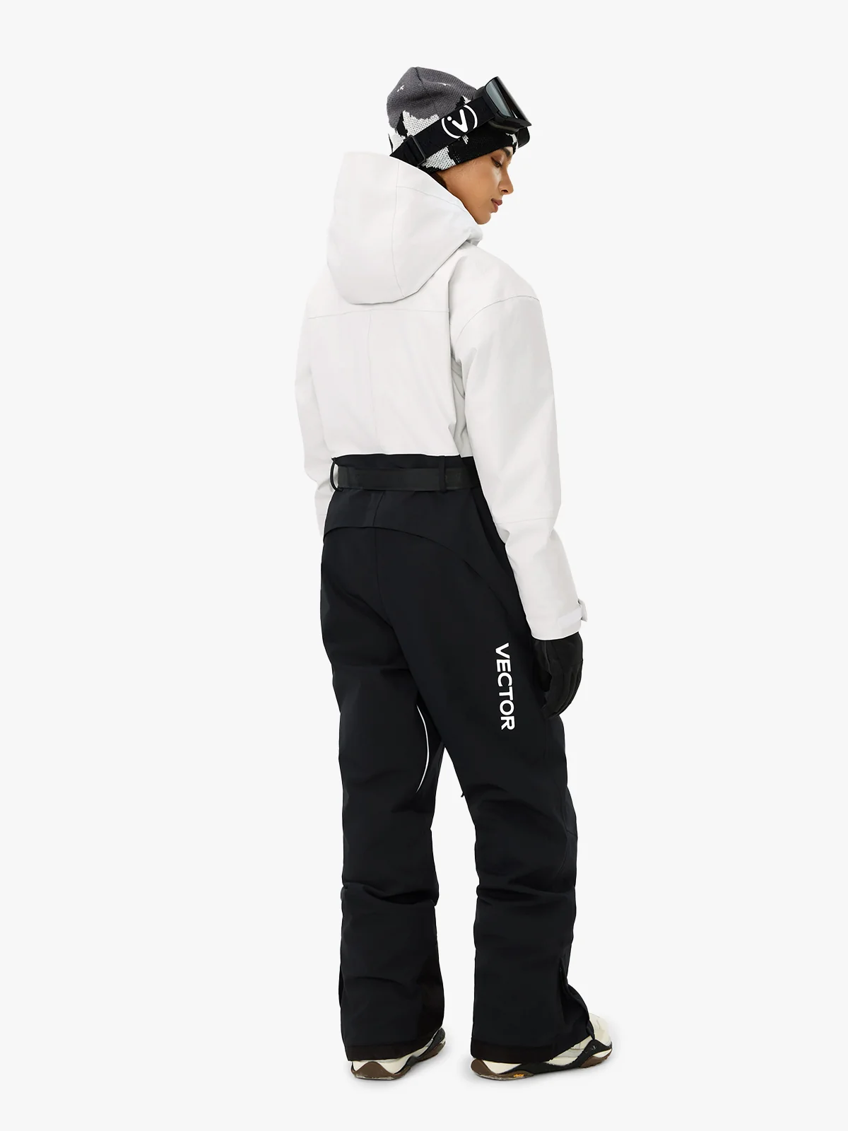 Women's Aeris 3L Insulated Jumpsuit - Image 5