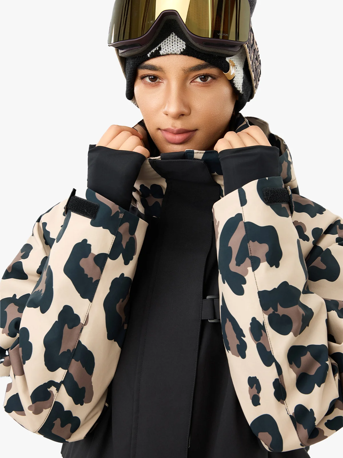 Women's Glow Classic 2L Jacket - Image 5